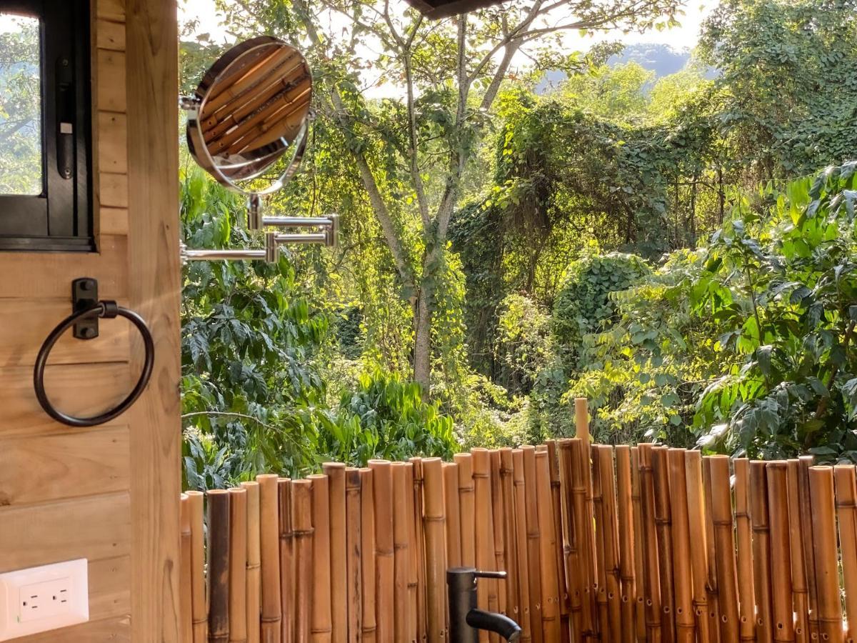 Casa En El Arbol Villa Utica Bagian luar foto