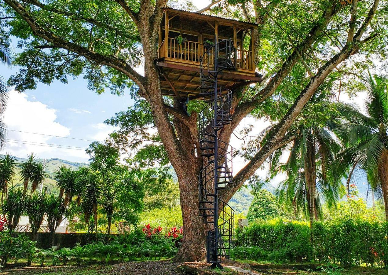 Casa En El Arbol Villa Utica Bagian luar foto